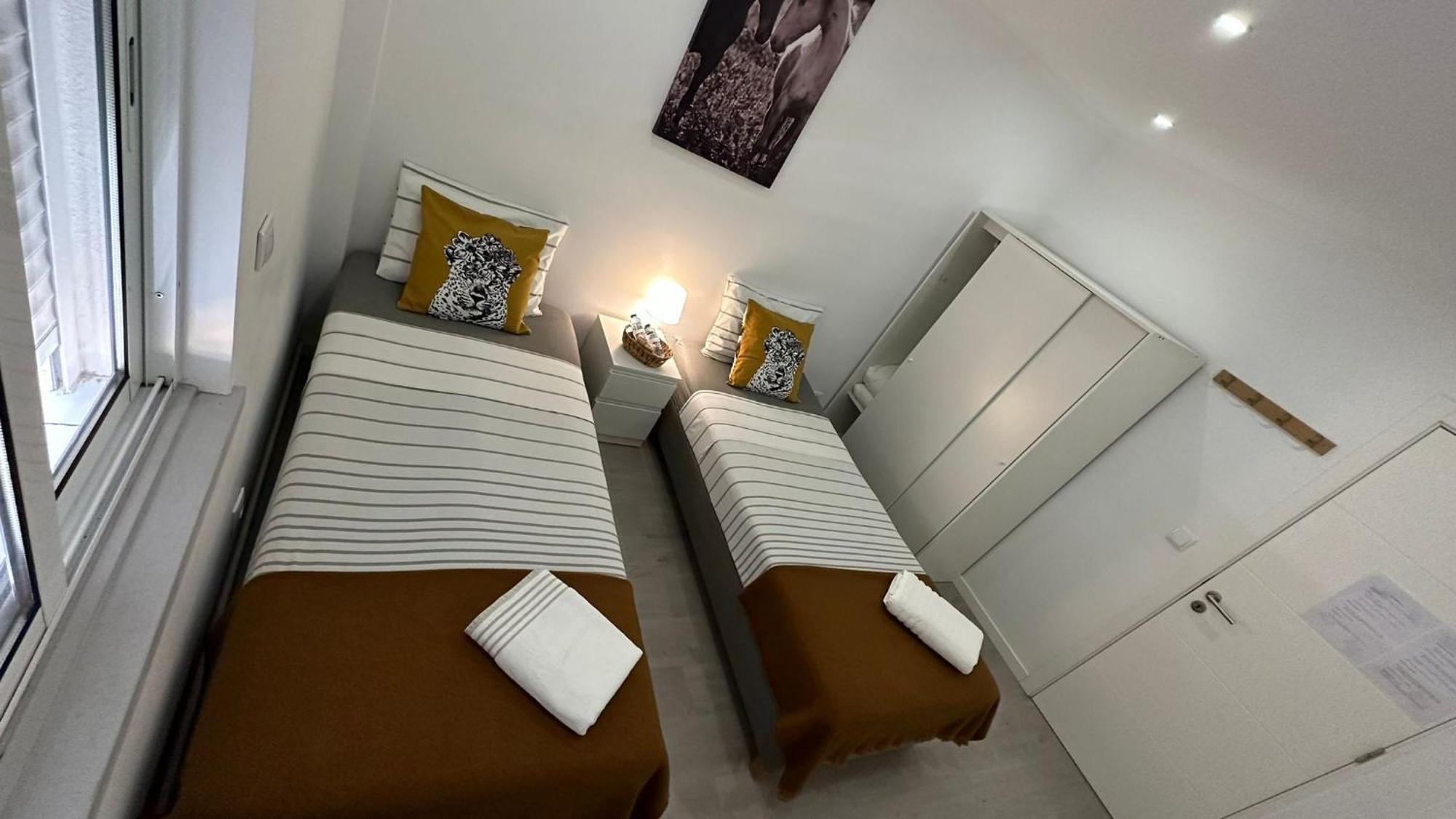 Airport Room Lisbon Exterior photo