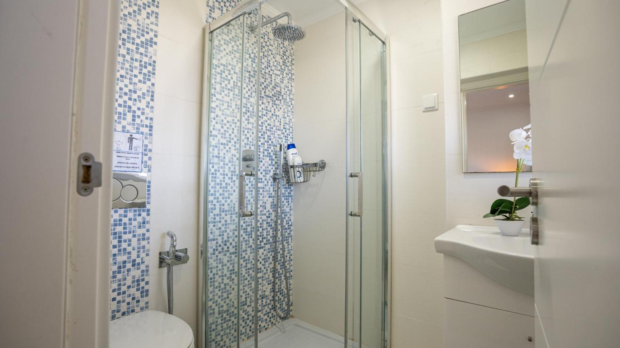 Airport Room Lisbon Exterior photo